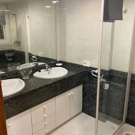 A 400m Playa Apartment Palamos